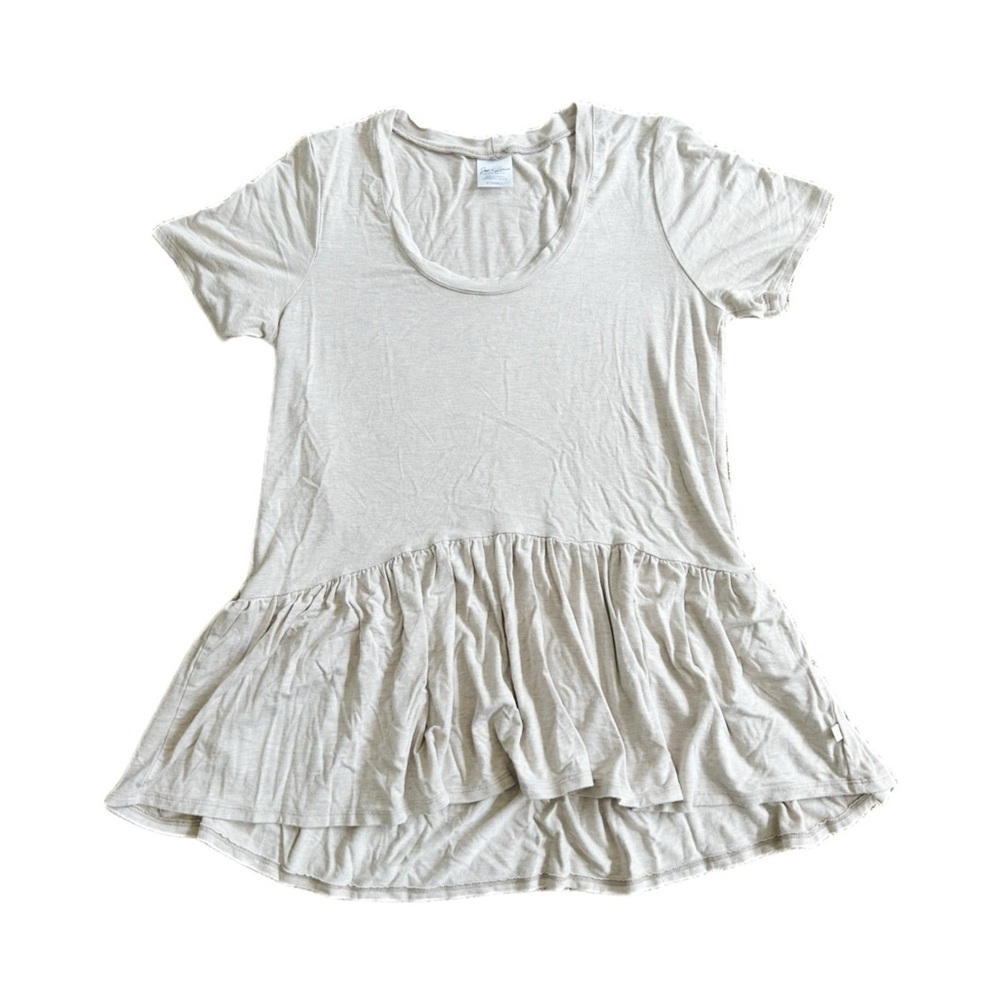Jax & Lennon Ruffled Hem T-Shirt - x-Small